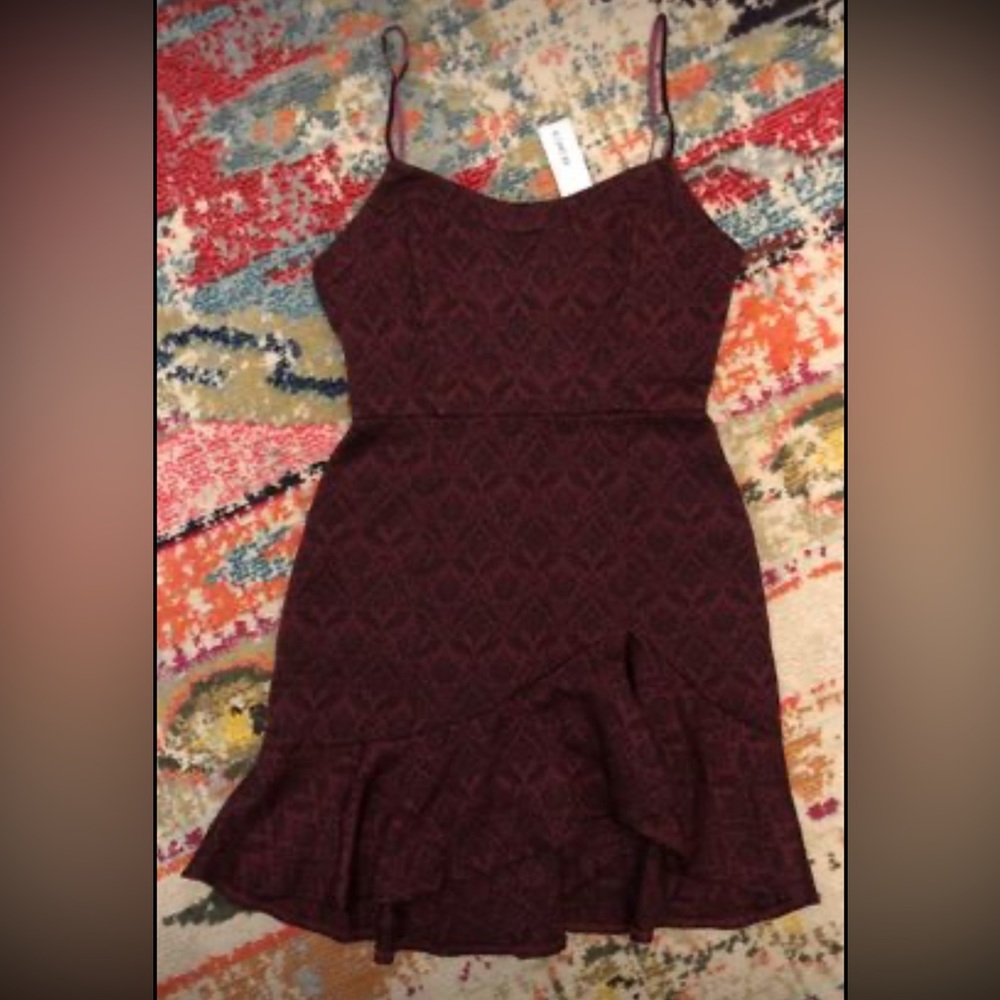 New BB Dakota Fully Lined Textured Dress